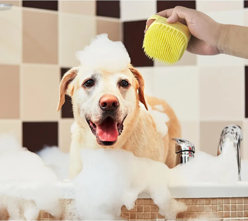 FuninCrea Cat Dog Bath Brush Silicone Dog Bath Massage Brush with Shampoo Dispenser Soft Silicone Pet Grooming Soothe Massage Brush for Dogs, Cats, Small Animals Shower (Yellow)